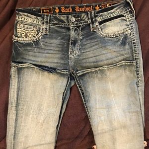 Women’s Rock Revival Betty Easy Boot Jeans.  Excellent condition.